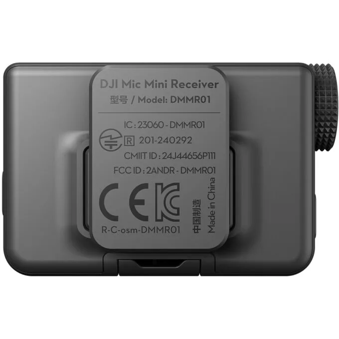 DJI Mic Mini (2TX+1RX+Charging Case) — image 12