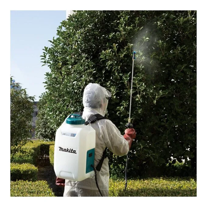 Makita DUS158Z garden sprayer — image 11