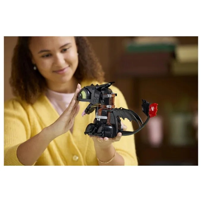 ICONS 10375 How to Train Your Dragon Toothless — image 4
