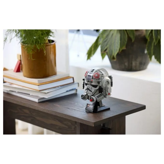 Star Wars -AT-AT Pilot Helm — image 30