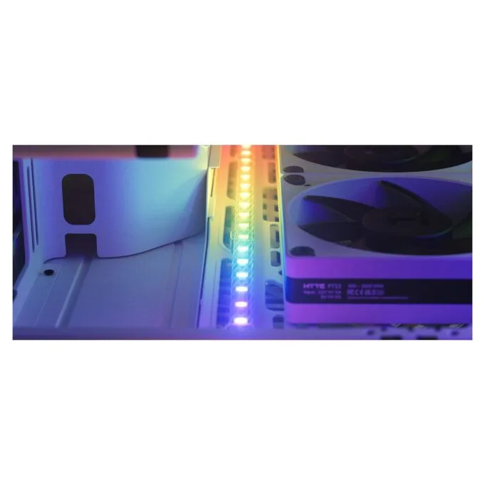 HYTE LS10 qRGB LED Strip 3er-Pack — image 3