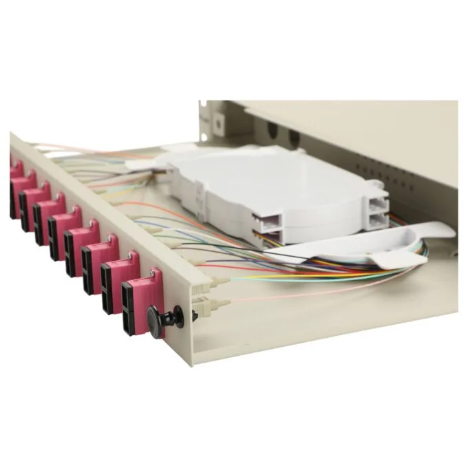 Equip 337305 patch panel — image 8