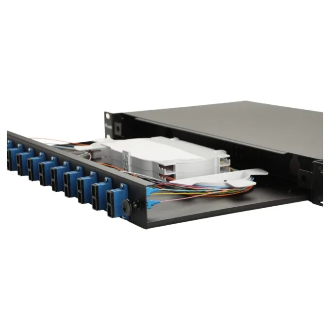 Equip 337300 patch panel — image 8