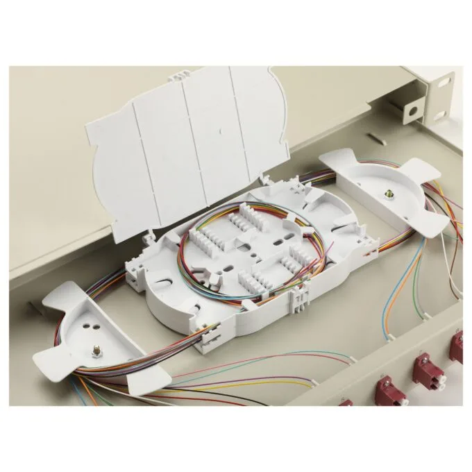 Equip 337205 patch panel — image 6