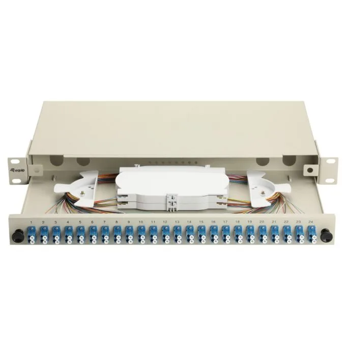 Equip 337211 patch panel — image 4