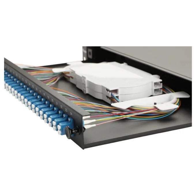Equip 337210 patch panel — image 8