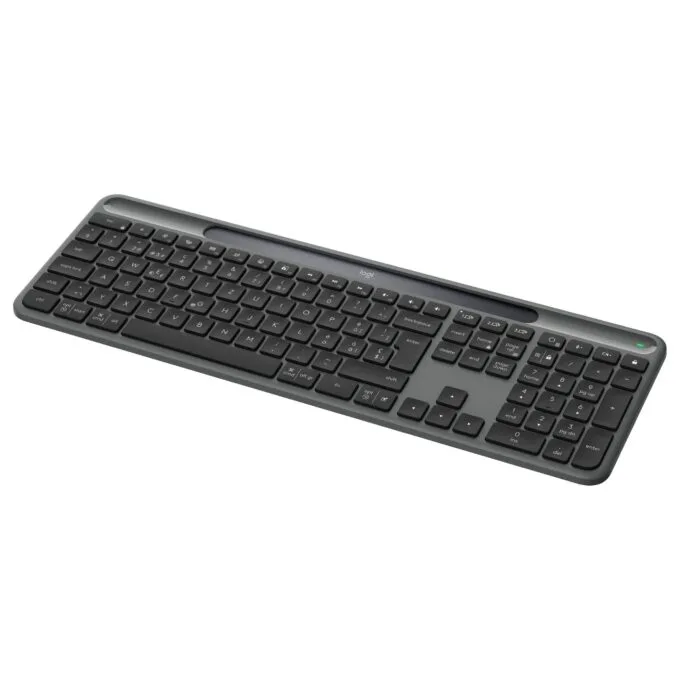Logitech SLIM SOLAR+ KEYBOARD — image 3