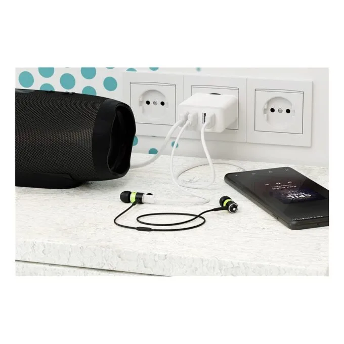 Ladegert USB A 4-fach weiss USB Steckernetzteil, 3A, 30W — image 10