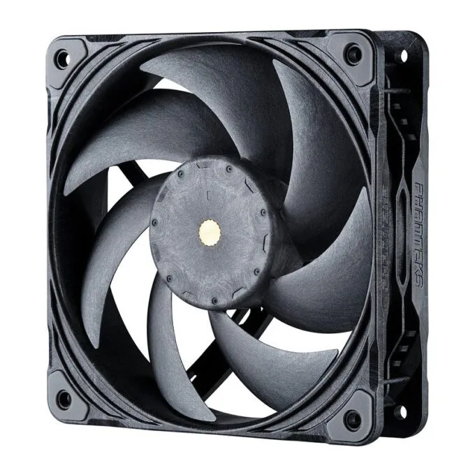 Phanteks T30 PWM 120mm Fan 3-Pack - Black — image 1