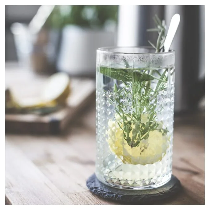 Gastroback 42436 Design Wasserkocher Cool Touch — image 11