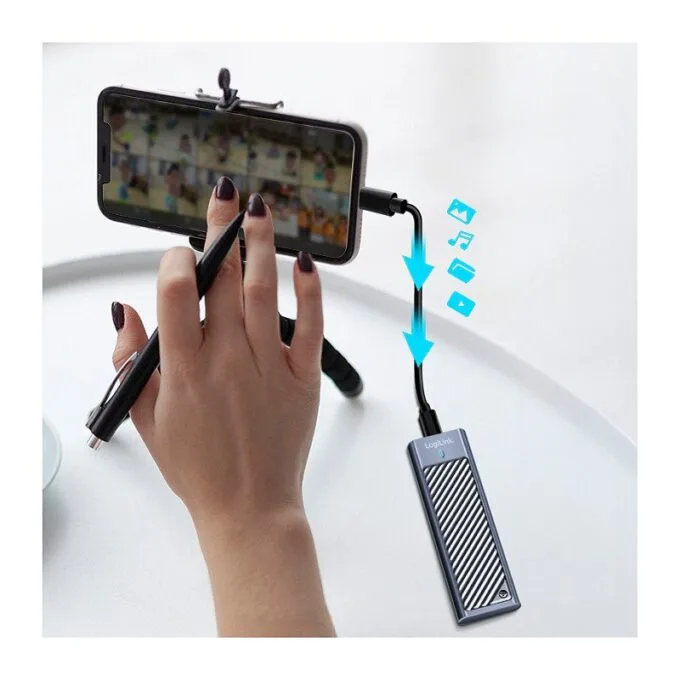 USB 3.2 Gen2x2 (20Gbps) SSD Enclosure USB-C to PCIe NVMe/SATA — image 3