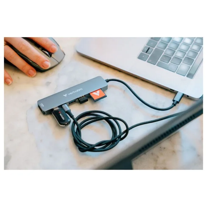 D VERBATIM USB-C Essentials Multiport Hub 7 Anschlüsse — image 5