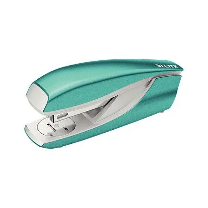 LEITZ Heftgerät NeXXt 5502 WOW - eisblau-metallic — image 1