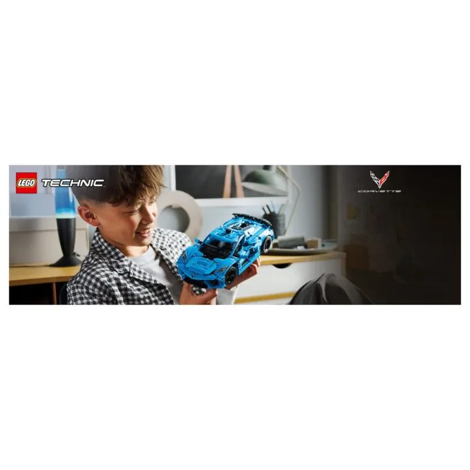 LEGO Technic - Chevrolet Corvette Stingray in Blau — image 30