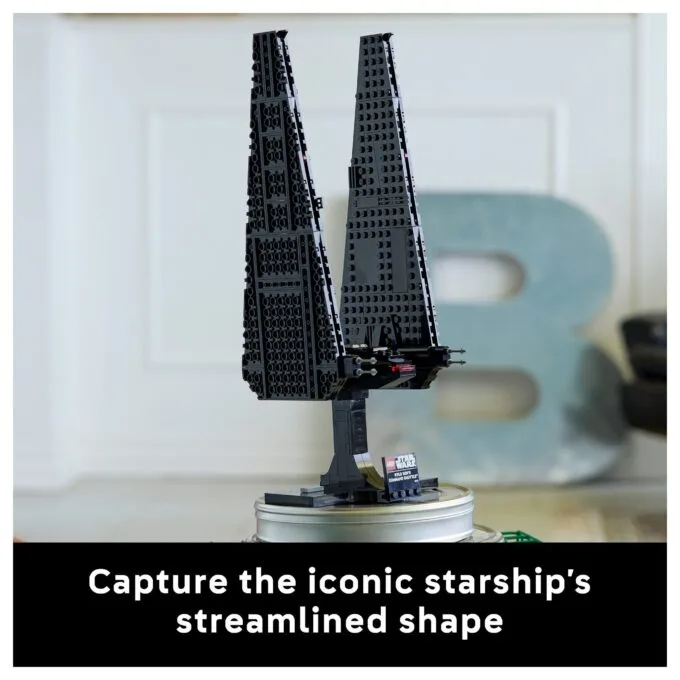 LEGO Star Wars - Kylo Rens Kommandoshuttle — image 38