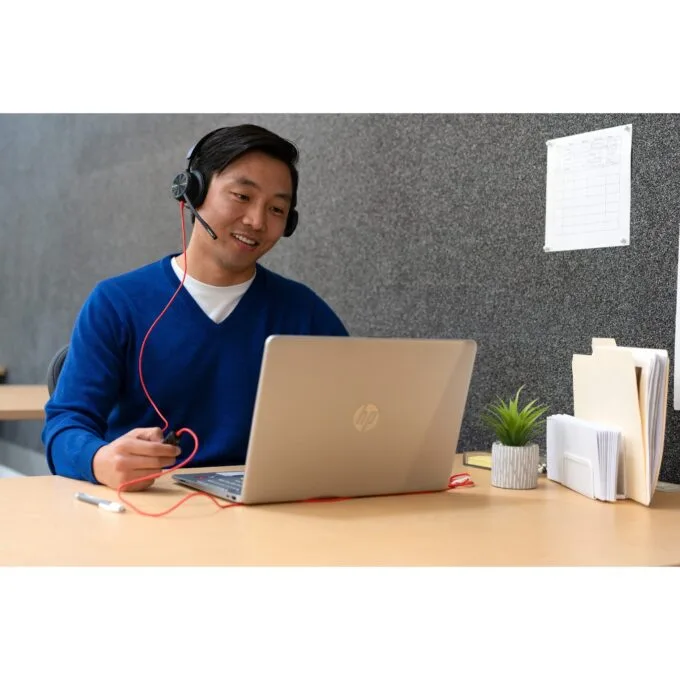 HP Poly Blackwire 8225 Stereo Headset On-Ear — image 8