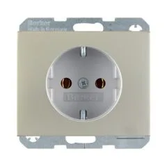 Berker 4715 70 04 Schuko-Steckdose edst