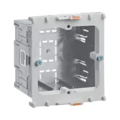 Hager GLT4001 socket-outlet